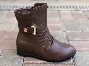 Сапоги женские Сапоги женские